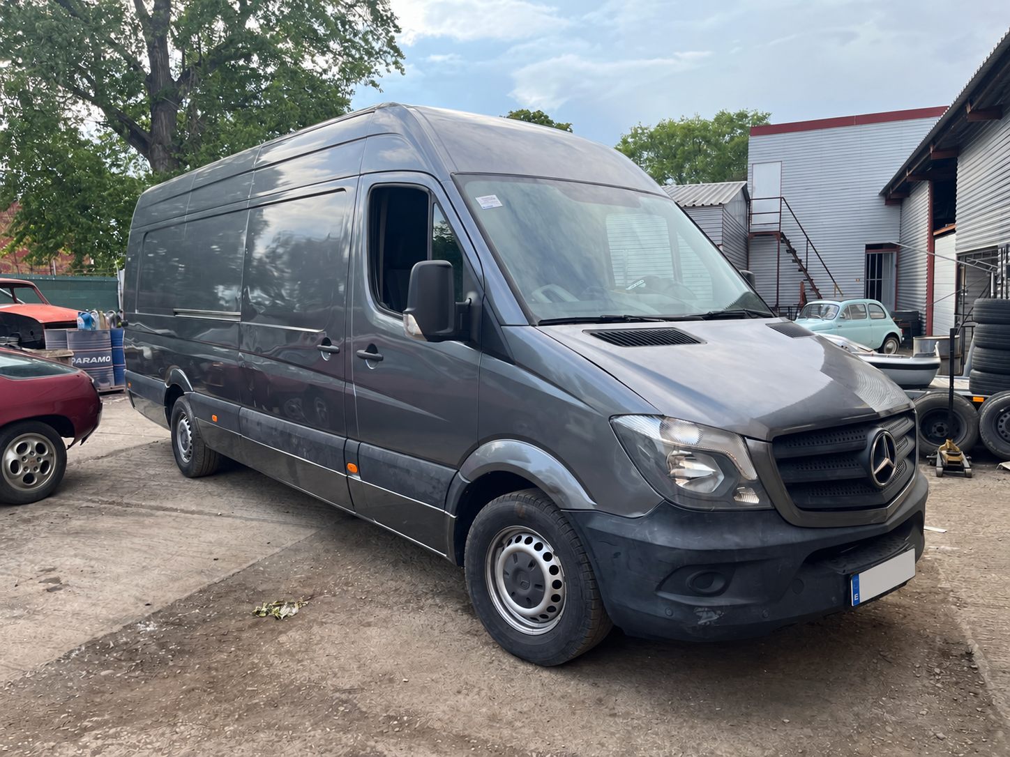 Mercedes Sprinter s pěti místy